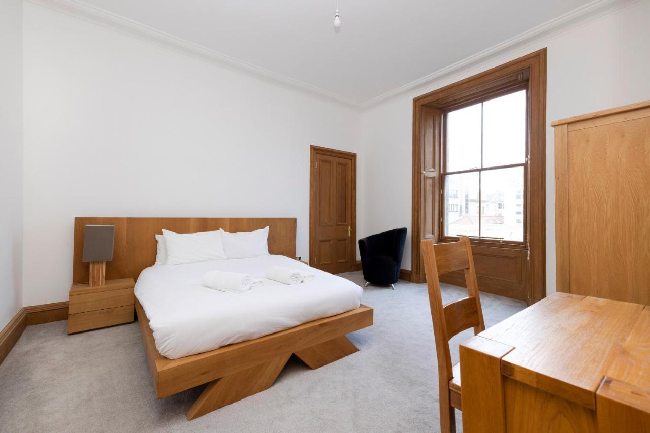 ALTIDO 5 Bedroom Apt near Meadows&George Square Edimburgo Exterior foto