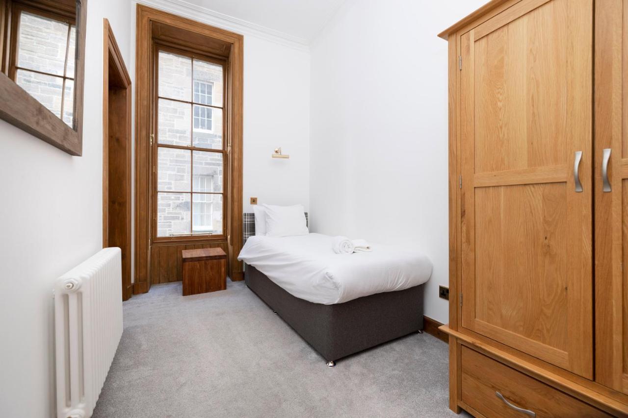 ALTIDO 5 Bedroom Apt near Meadows&George Square Edimburgo Exterior foto