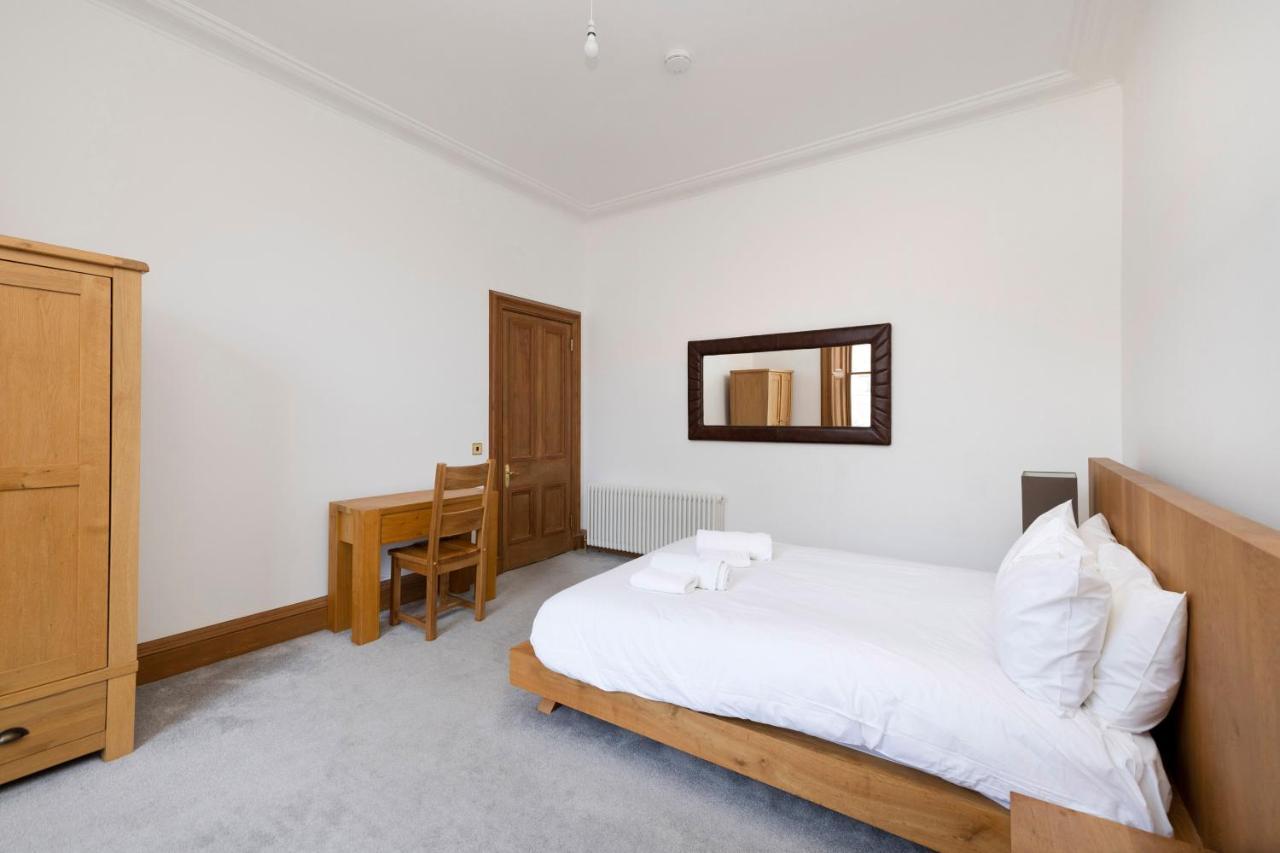 ALTIDO 5 Bedroom Apt near Meadows&George Square Edimburgo Exterior foto