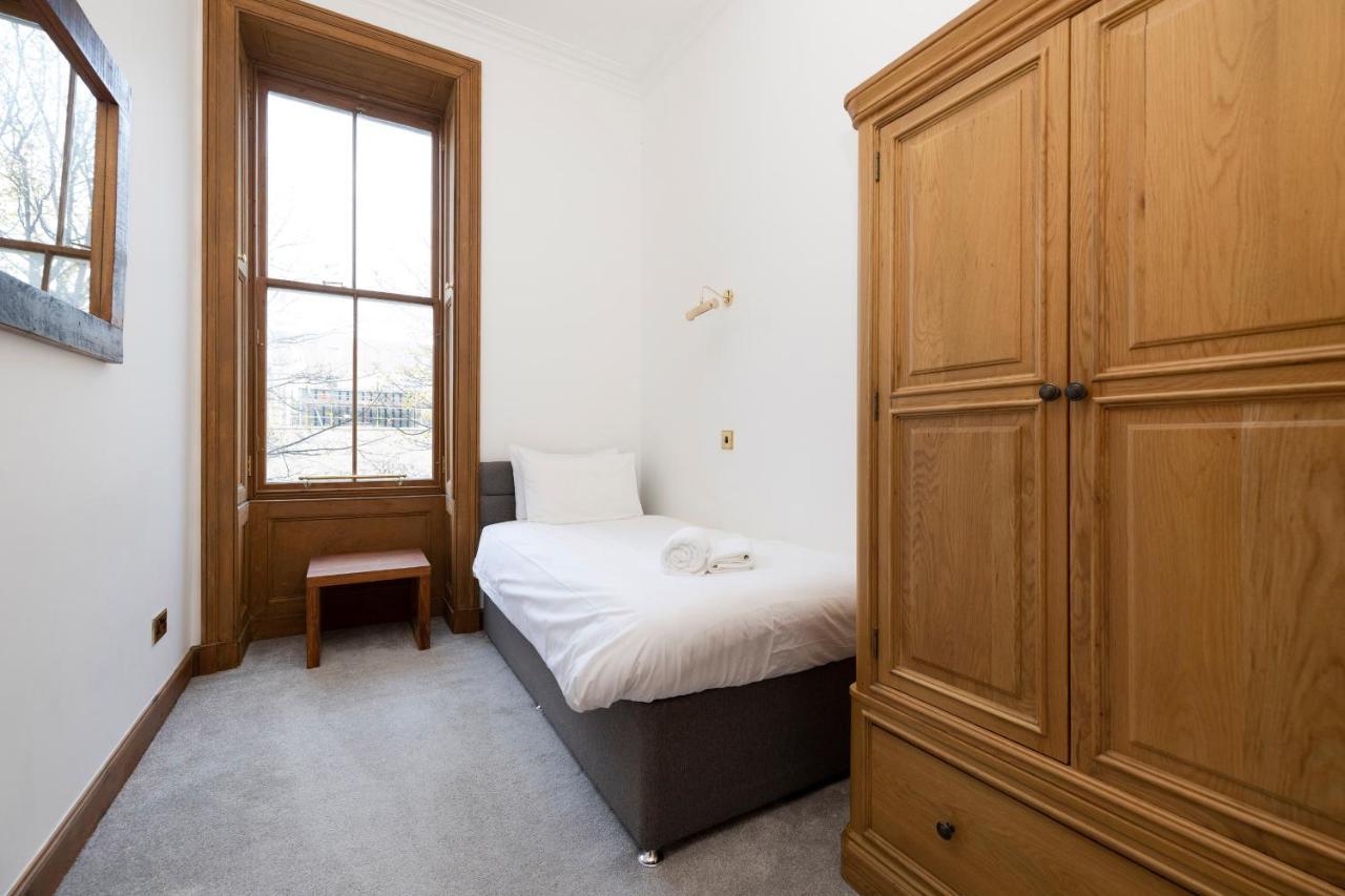 ALTIDO 5 Bedroom Apt near Meadows&George Square Edimburgo Exterior foto